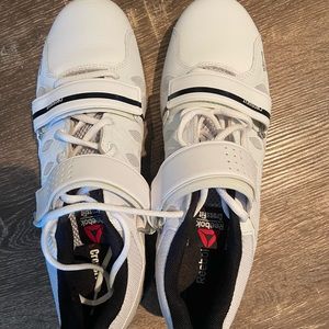 Brand new Reebok weightlifting shoes size 10